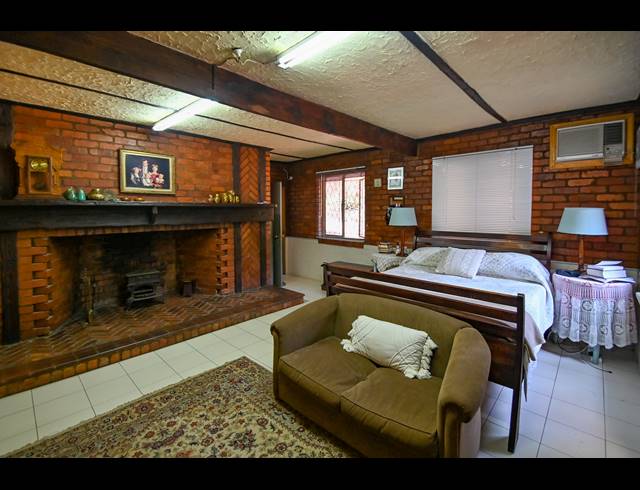 5 BEDROOM HOUSE FOR SALE IN WESTVILLE